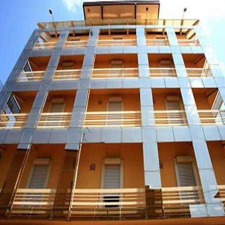 Hotel Crystal Palace Montecatini Terme Bagian luar foto