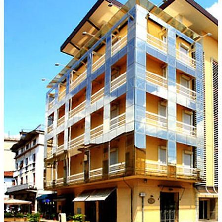 Hotel Crystal Palace Montecatini Terme Bagian luar foto