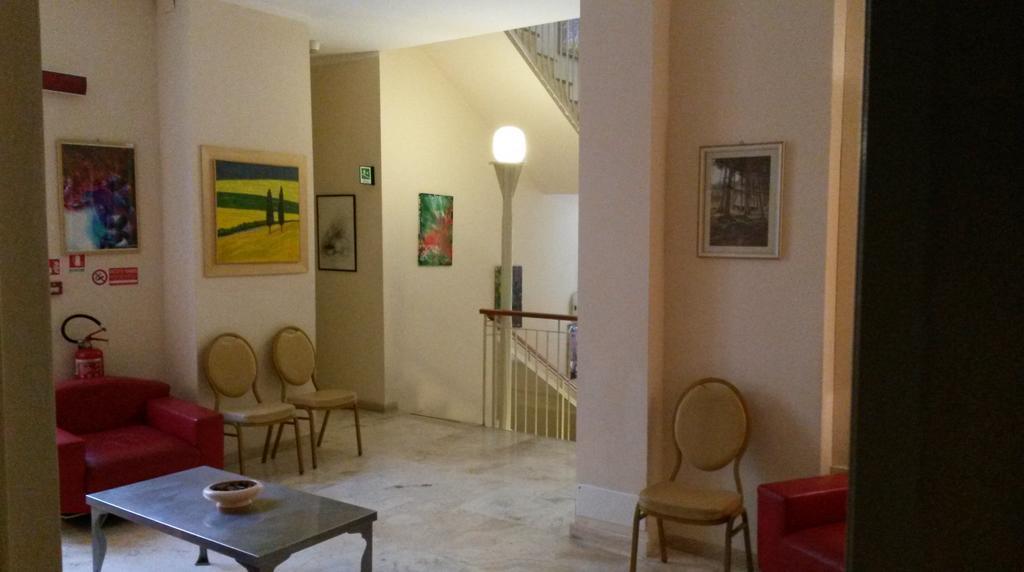 Hotel Crystal Palace Montecatini Terme Bagian luar foto