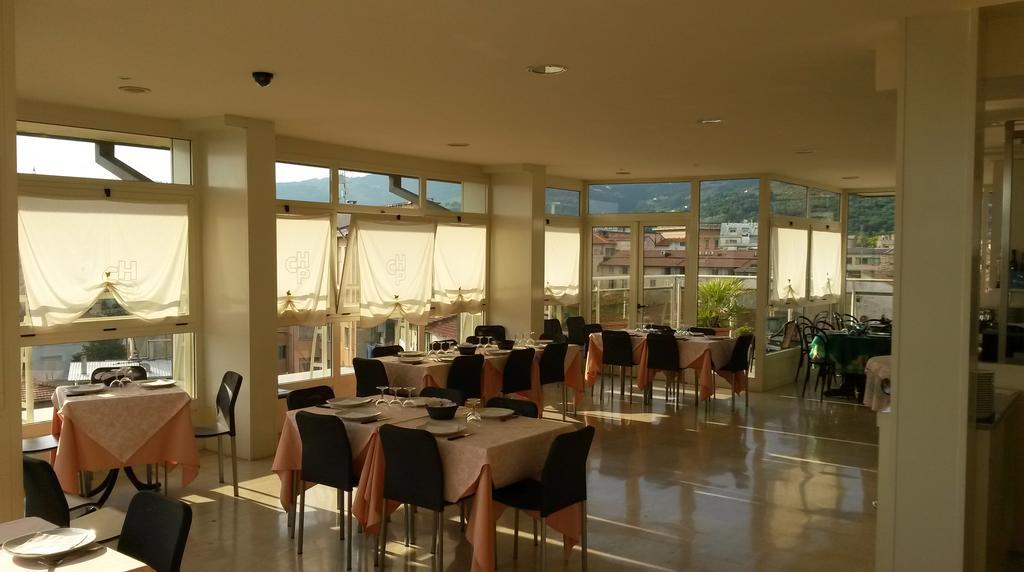 Hotel Crystal Palace Montecatini Terme Bagian luar foto