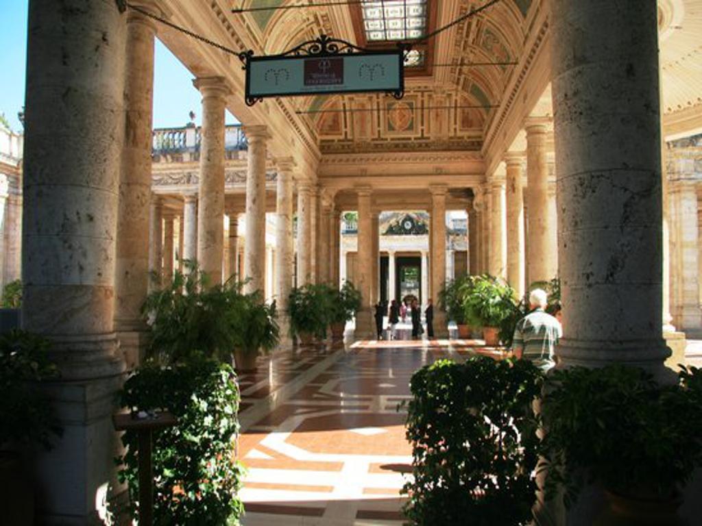 Hotel Crystal Palace Montecatini Terme Bagian luar foto
